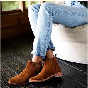 Nisolo Eva Brown Suede Point Toe Chelsea Bootie, Size 7.5